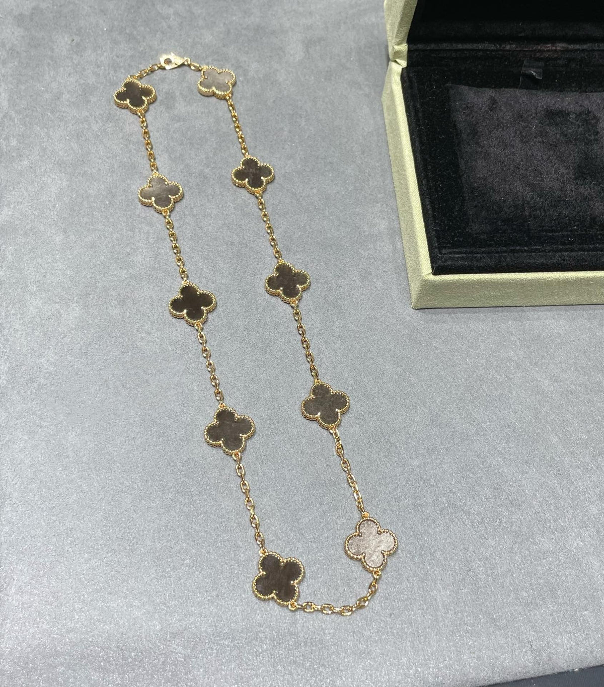 Van Cleef & Arpels CLOVER 10 MOTIF GREY MOP PINK GOLD NECKLACE